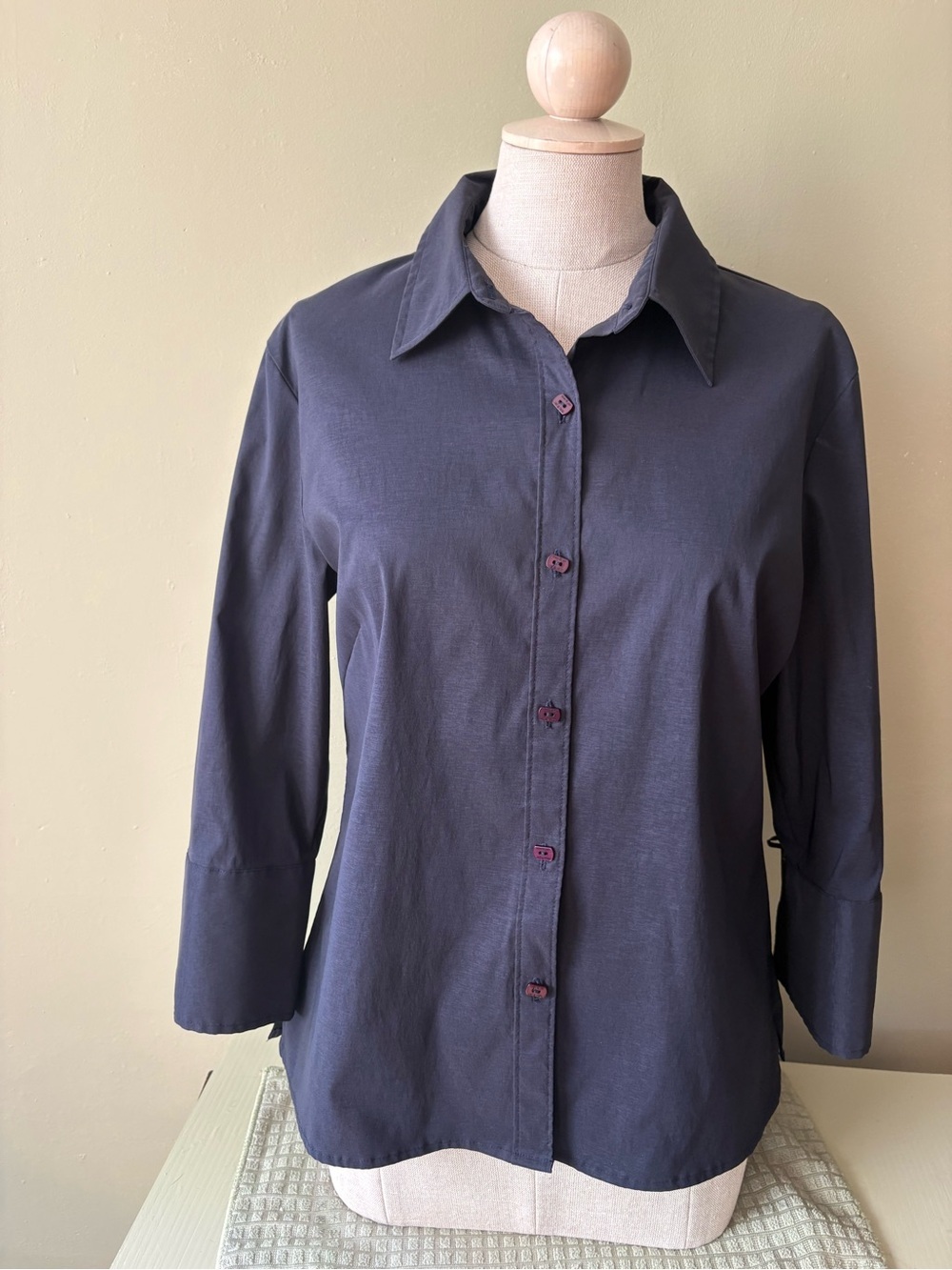 mac & jac Navy Button-Down blouse fold back cuff Sz 10